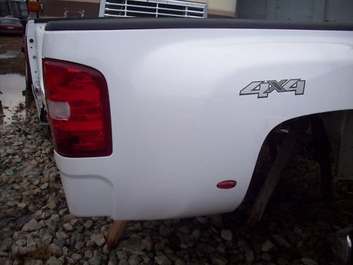 08 09 10 GMC Chevrolet Dually Bed  